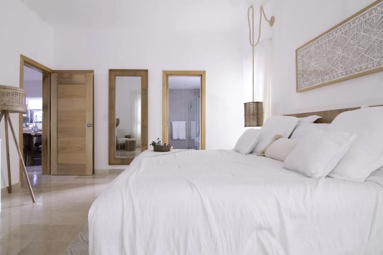 بيت للعطل New Beachfront Penthouse لاس تاريناس